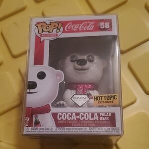 Coca Cola Polar Bear #58 Diamond Collection Hot Topic Funko Pop